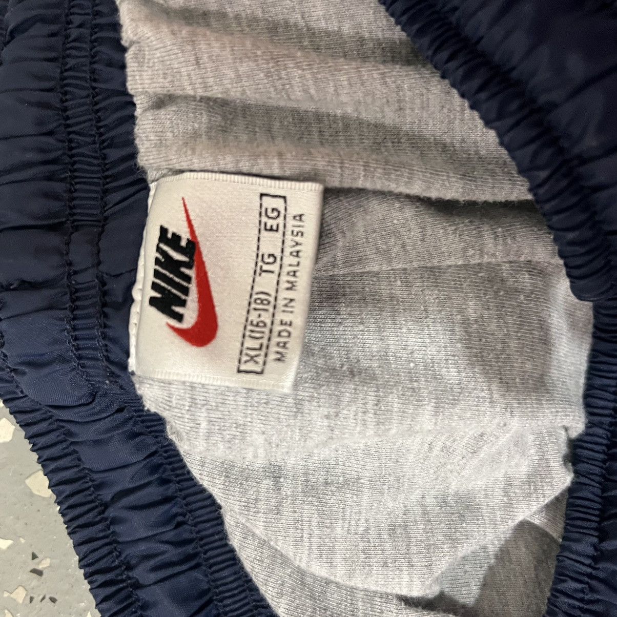 Nike nike sweats great condition Size US 33 - 3 Thumbnail