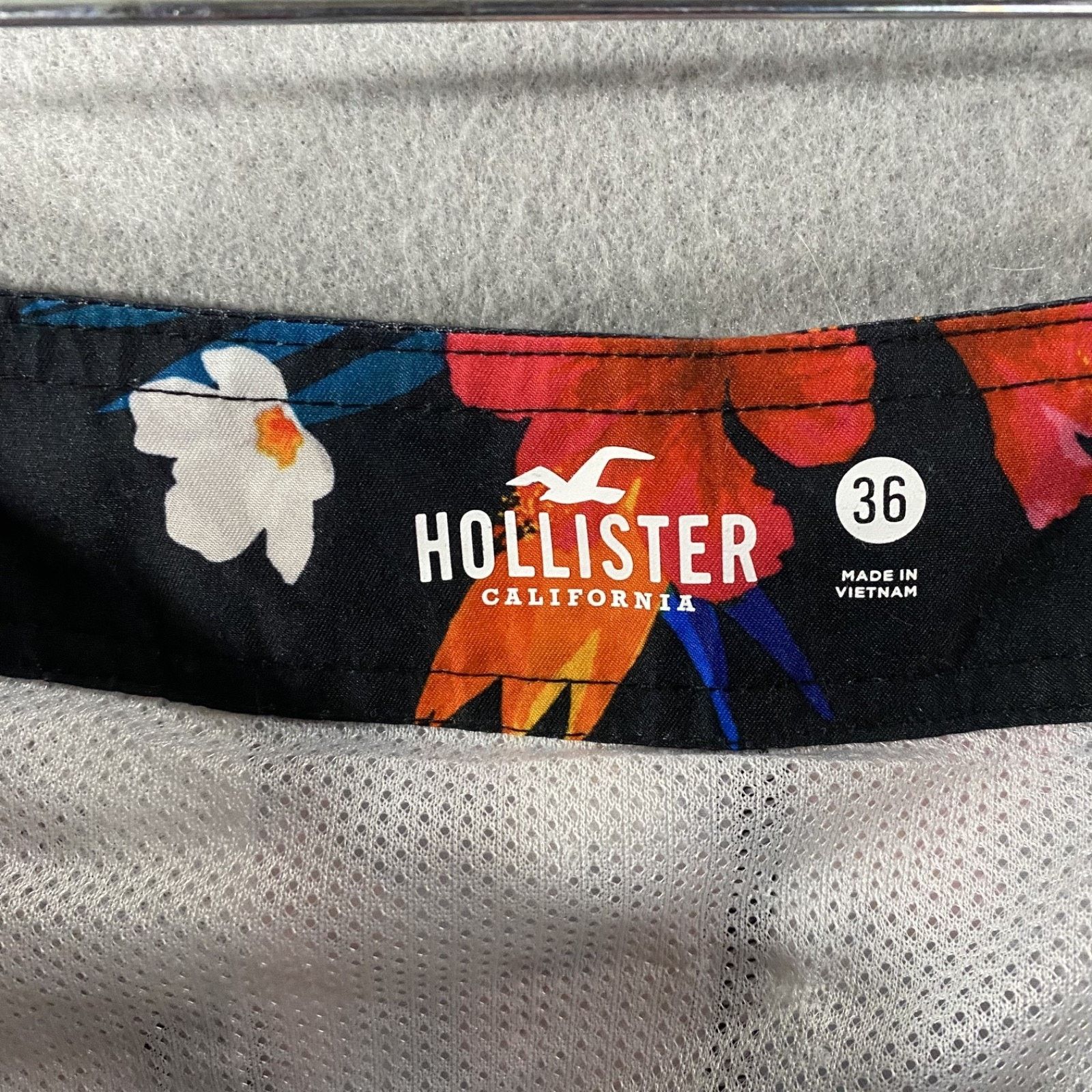 Hollister Hollister Floral Beach Board Shorts Swim Trunks Mens 36 Size US 36 / EU 52 - 4 Thumbnail