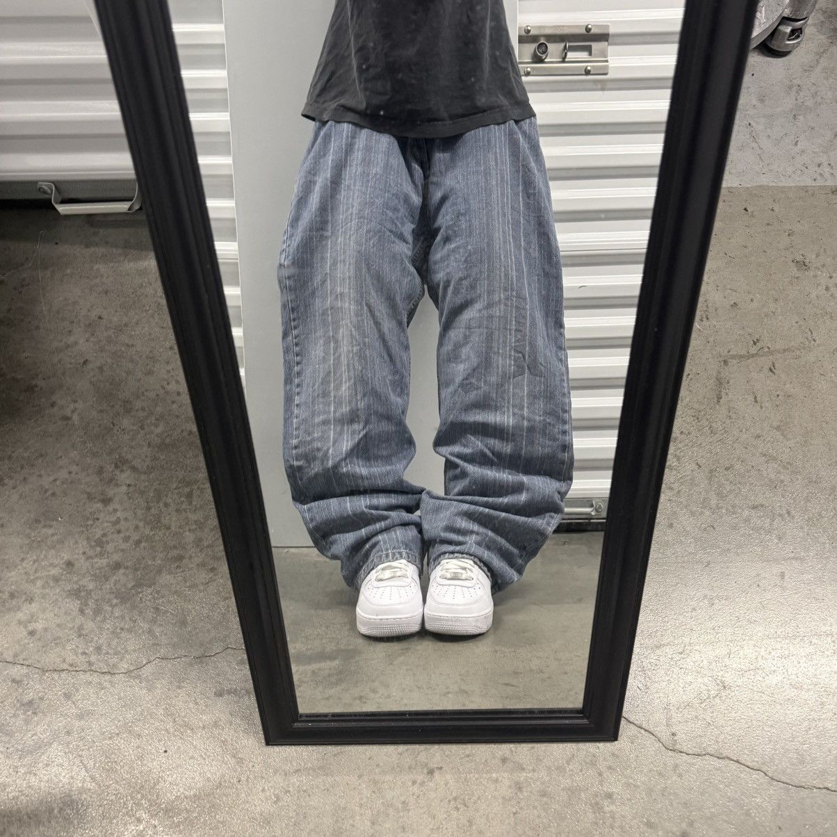Other Vintage Y2K/2000s Baggy Medium Wash Skater Jeans ! Size US 36 / EU 52 - 1 Thumbnail