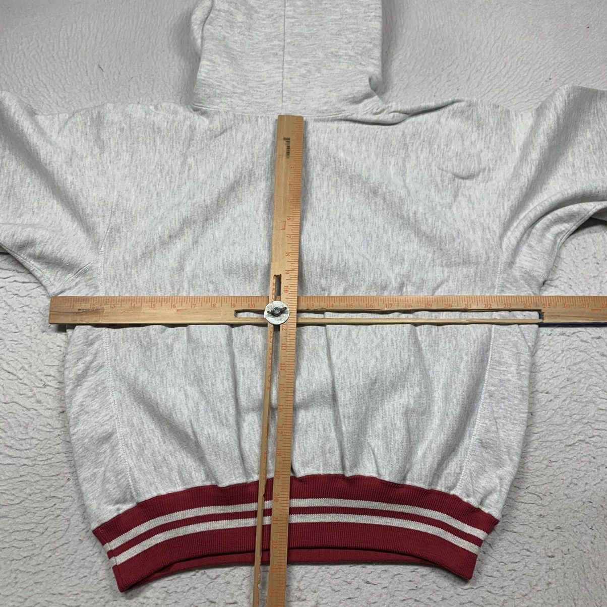 Champion deadstock champion reverse weave hoodie script Large NEW Size US L / EU 52-54 / 3 - 8 Thumbnail