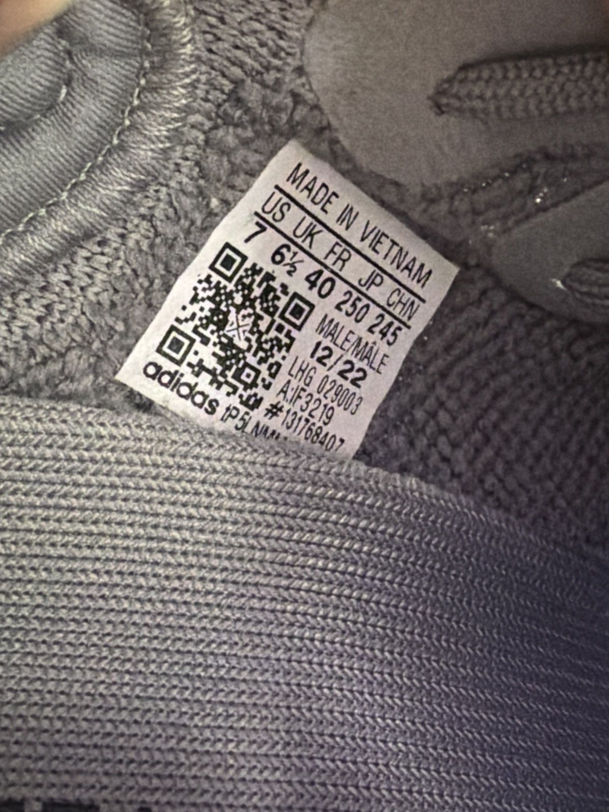 Yeezy Yeezy 350s Size US 7 / EU 40 - 4 Thumbnail