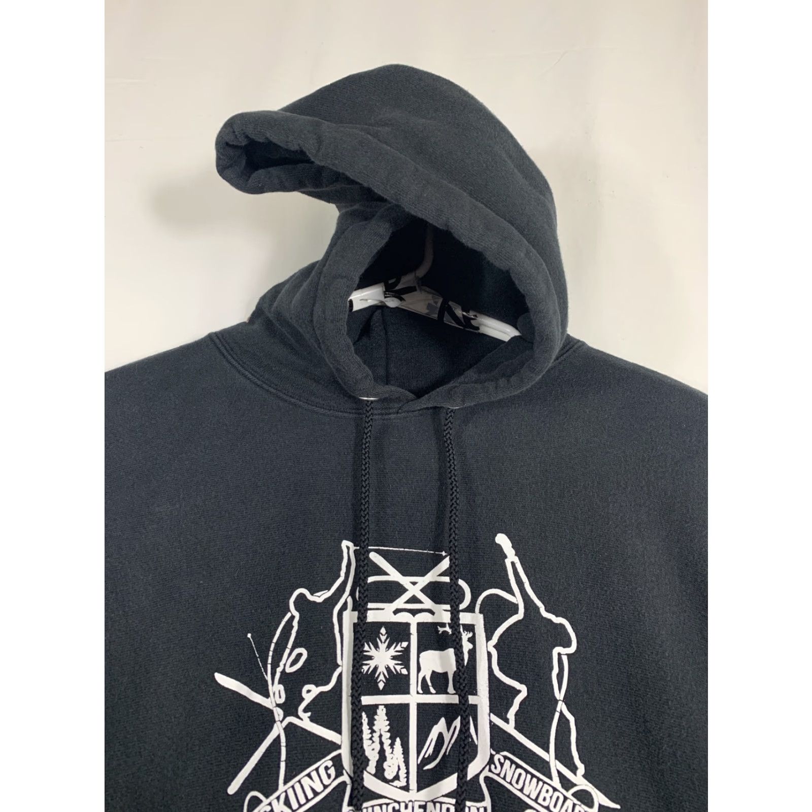 Champion Champions Hoodie Mens Medium Black Pullover Reversible Skiing Winchendon Size US M / EU 48-50 / 2 - 5 Thumbnail