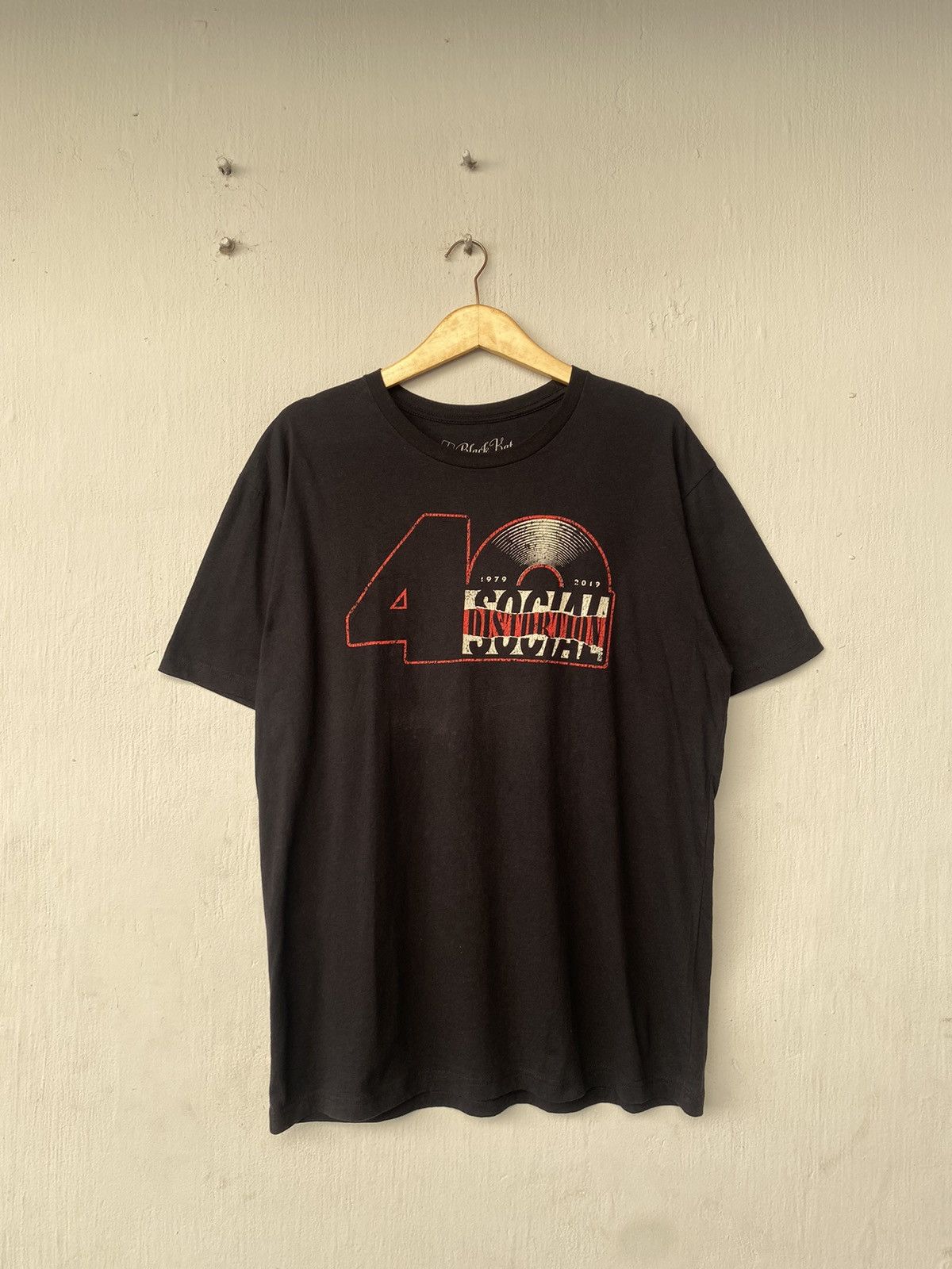 Band Tees SOCIAL DISTORTION TOUR 2019 TEE Size US XL / EU 56 / 4 - 1 Thumbnail
