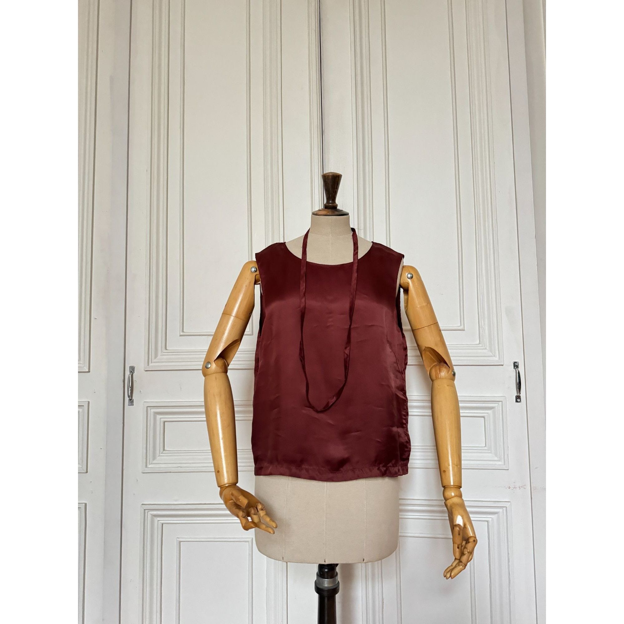 Maison Margiela FW 1999–2000 Burgundy Lining Top with Built-in Necklace Size L / US 10 / IT 46 - 2 Thumbnail
