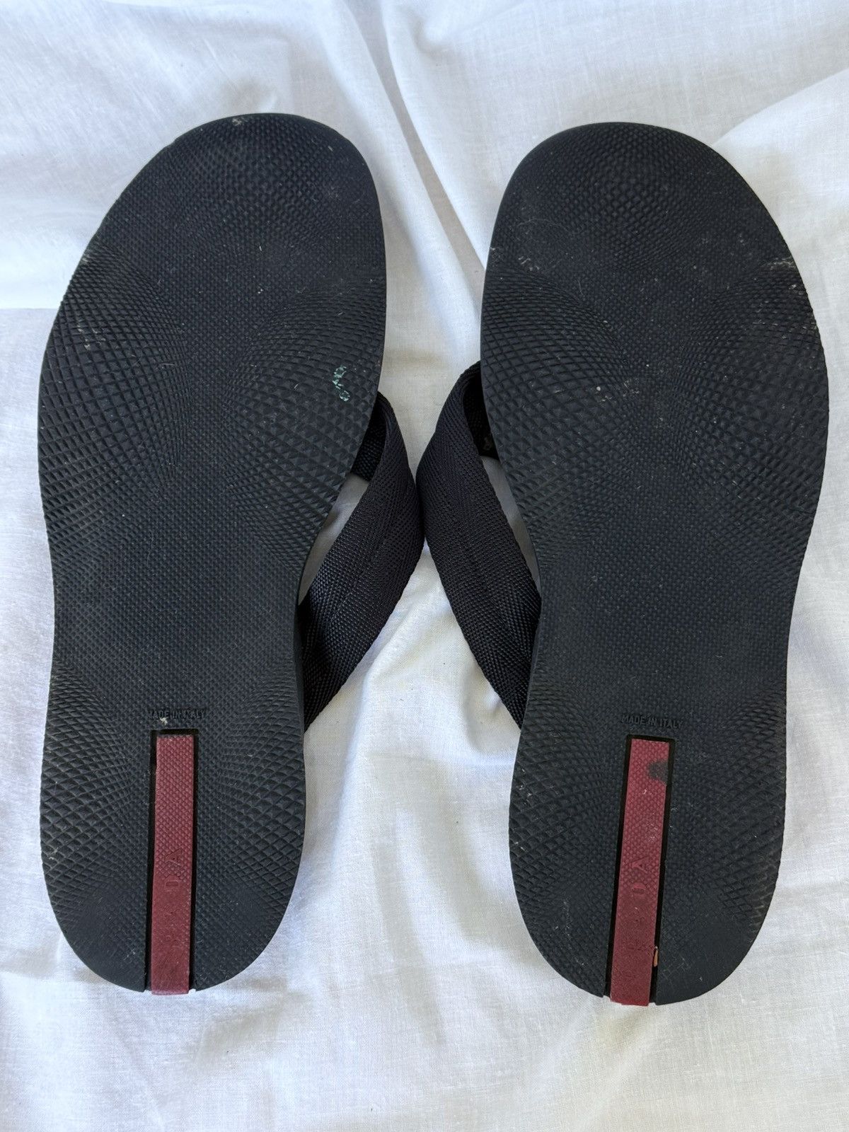Prada Prada Black Flip Flops Thongs Sandals Size US 8.5 / IT 38.5 - 9 Thumbnail