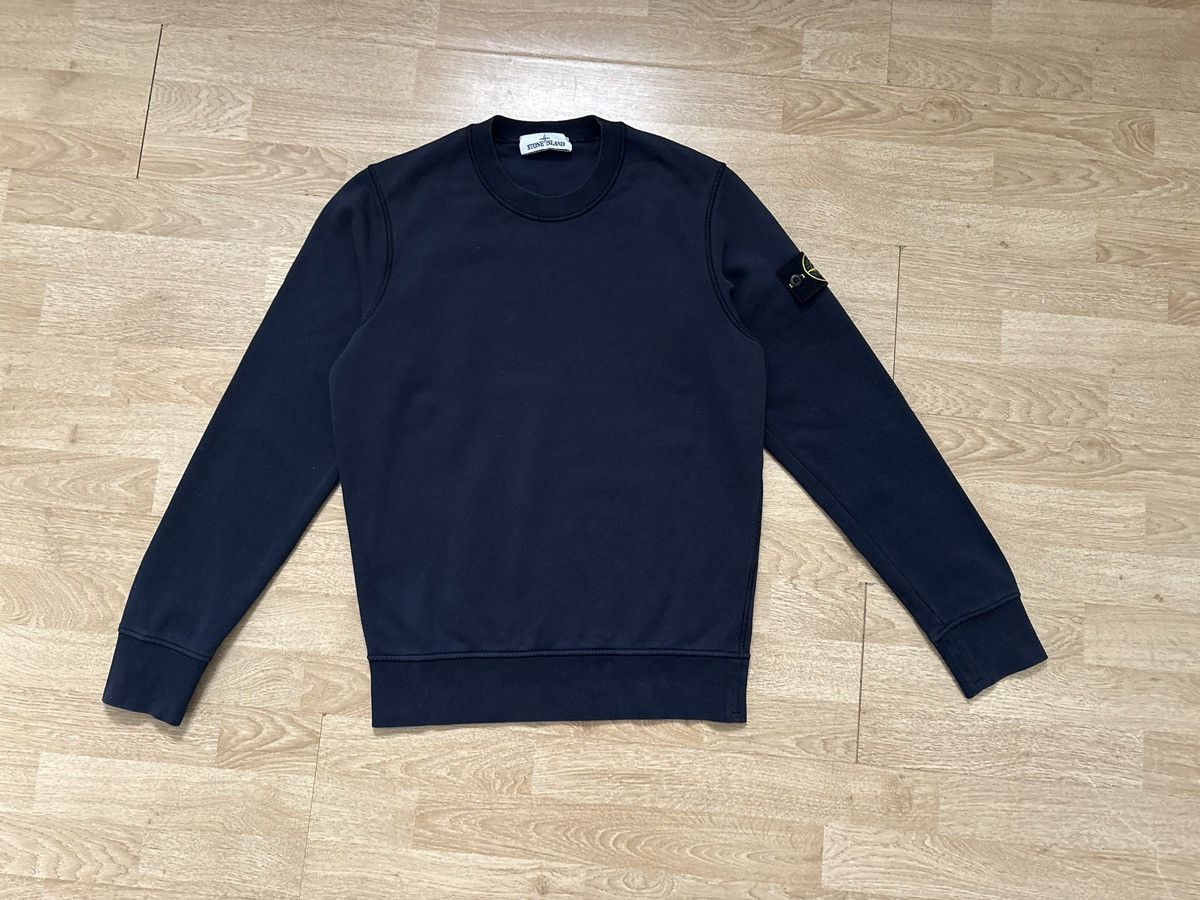 Stone Island Stone Island Compass Badge Sweatshirt Navy Mens Small Size US S / EU 44-46 / 1 - 2 Thumbnail