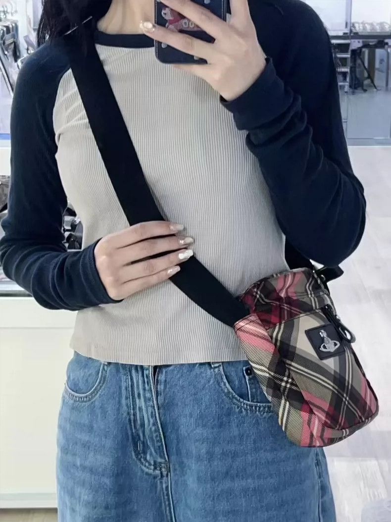 Vivienne Westwood Vivienne Westwood size os Saturn shoulder bag Size ONE SIZE - 6 Thumbnail