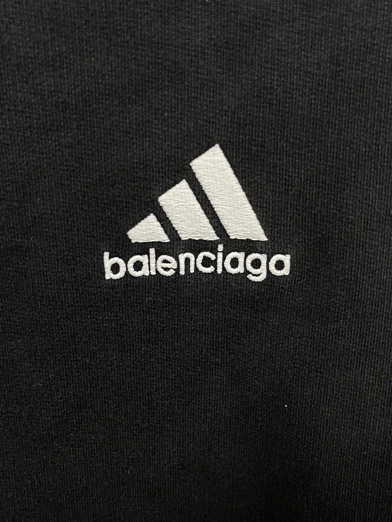 Balenciaga Balenciaga adidas Black and Red Patchwork Sweatshirt Size US M / EU 48-50 / 2 - 3 Thumbnail
