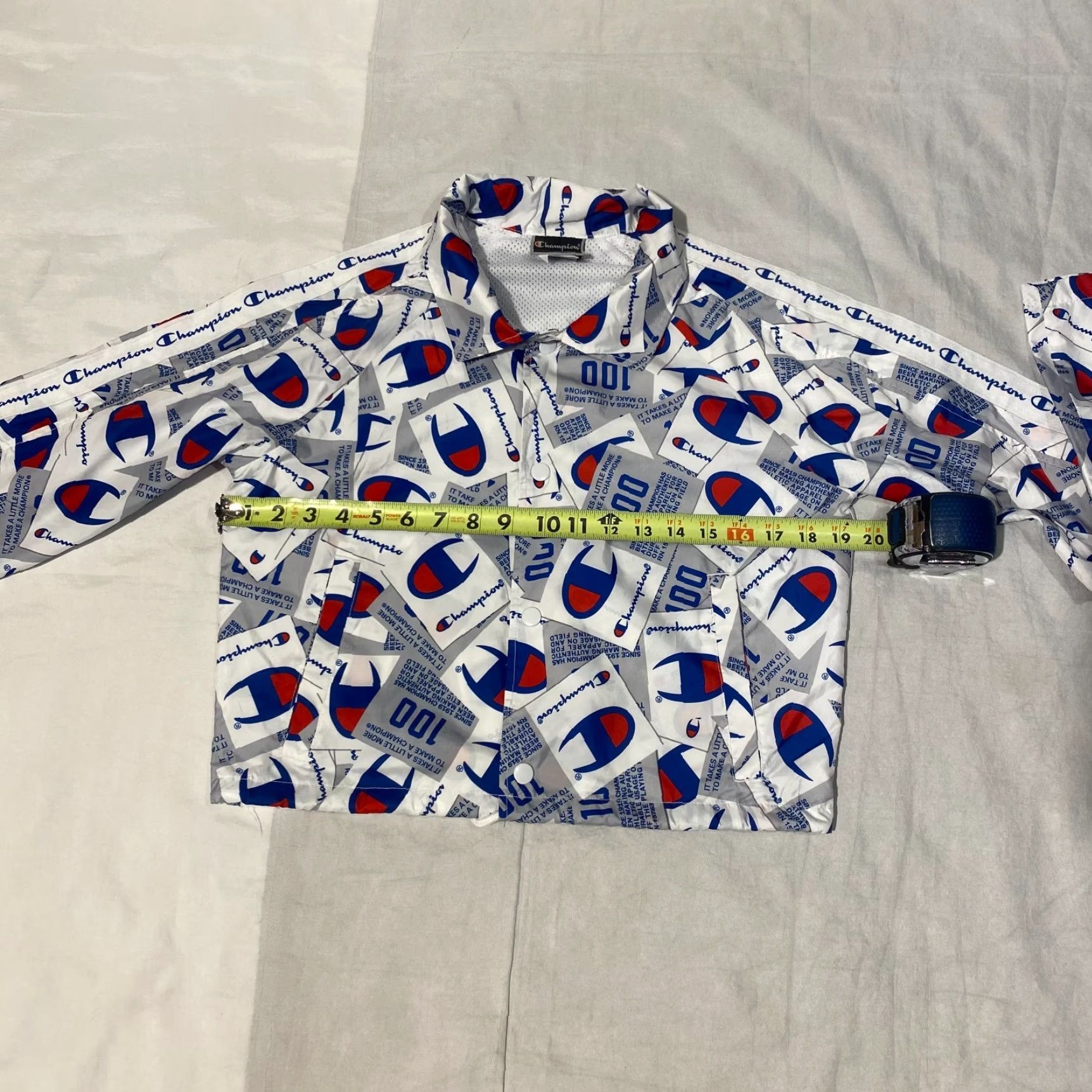 Champion VINTAGE Champion Life 100yr Anniversary Women's Jacket Windbreaker XS White Button Down Size XS / US 0-2 / IT 36-38 - 5 Thumbnail