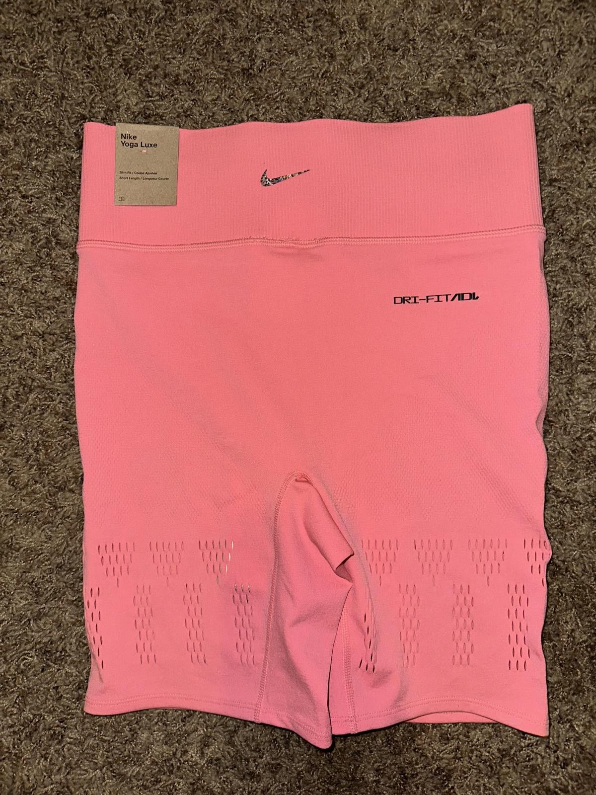 Nike Nike Women’s Dri-Fit High-Wasted Advance Yoga Shorts Sample Size 28" / US 6 / IT 42 - 3 Thumbnail