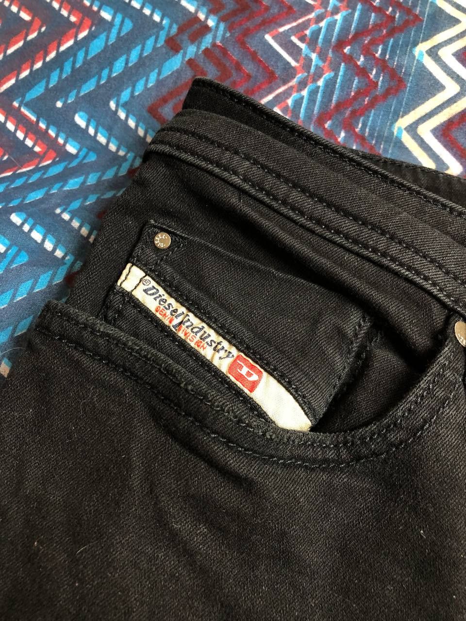 Diesel × Vintage Vintage Y2K Diesel Washed Distressed Denim Jeans Slim Size US 33 - 9 Thumbnail