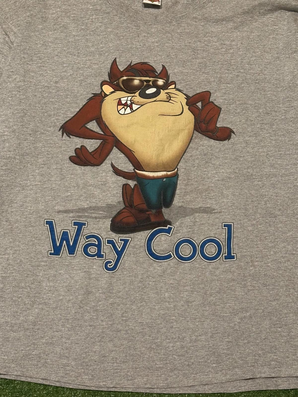 Other Looney Tunes Taz Gray Long Sleeve Graphic T-Shirt XL Size ONE SIZE - 4 Thumbnail