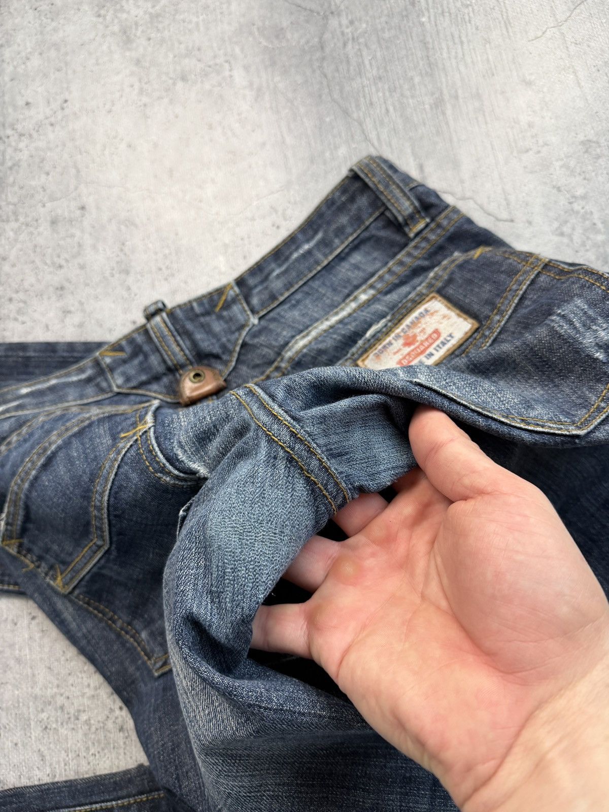 Dsquared2 Vintage Dsquared2 Jeans Italy Skull Navy Denim Bootcut 31 Size US 31 - 9 Thumbnail