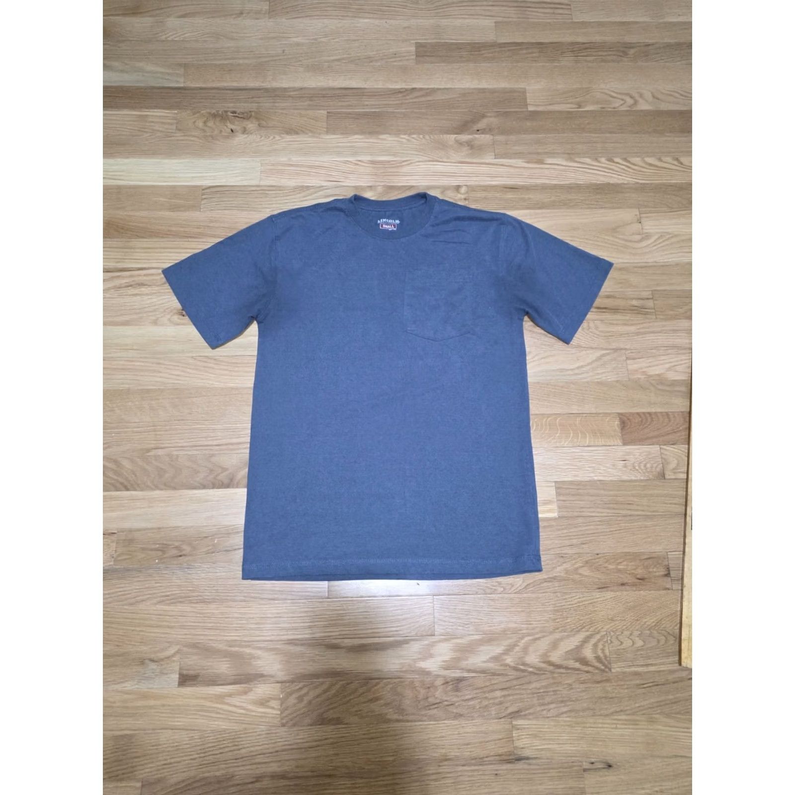 Vintage Lincoln Outfitters Pocket T Shirt Blue Size S Men Short Sleeve Classic Working Men Pocket Shirt Mens Size US S / EU 44-46 / 1 - 2 Thumbnail