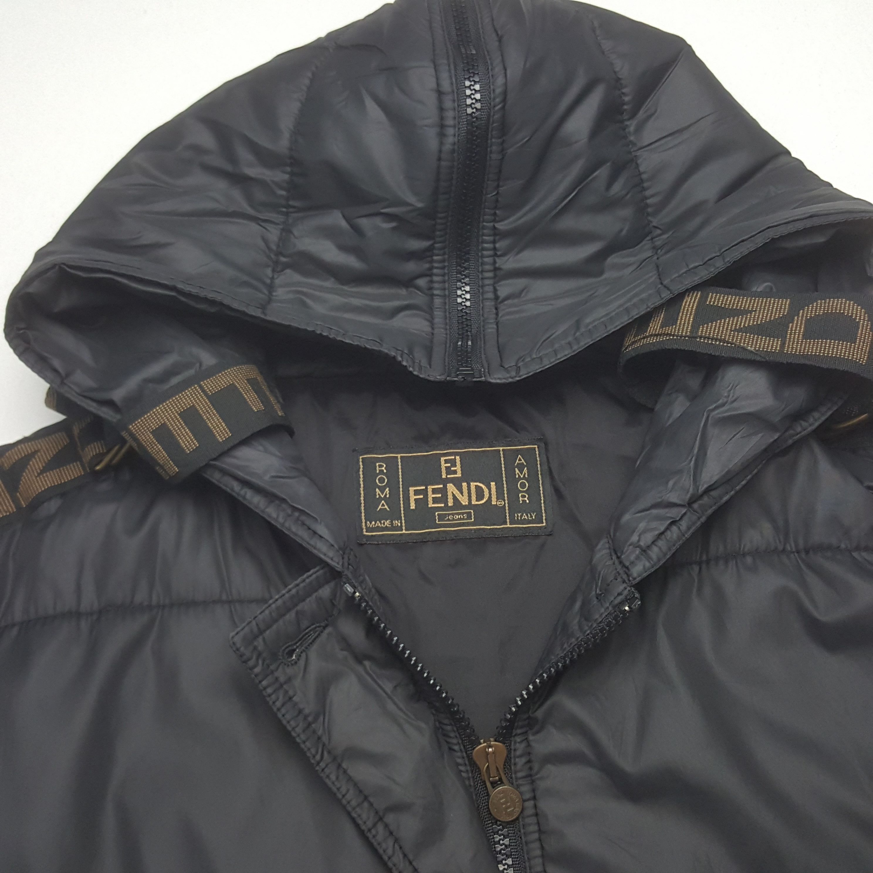 Fendi Vintage Fendi Italian Brand Puffer Jacket C310N17 Size US M / EU 48-50 / 2 - 4 Thumbnail