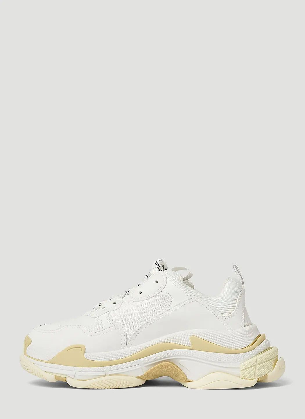 Balenciaga o1srvl11e1224 Triple S Sneakers in White Size US 8 / EU 41 - 3 Thumbnail