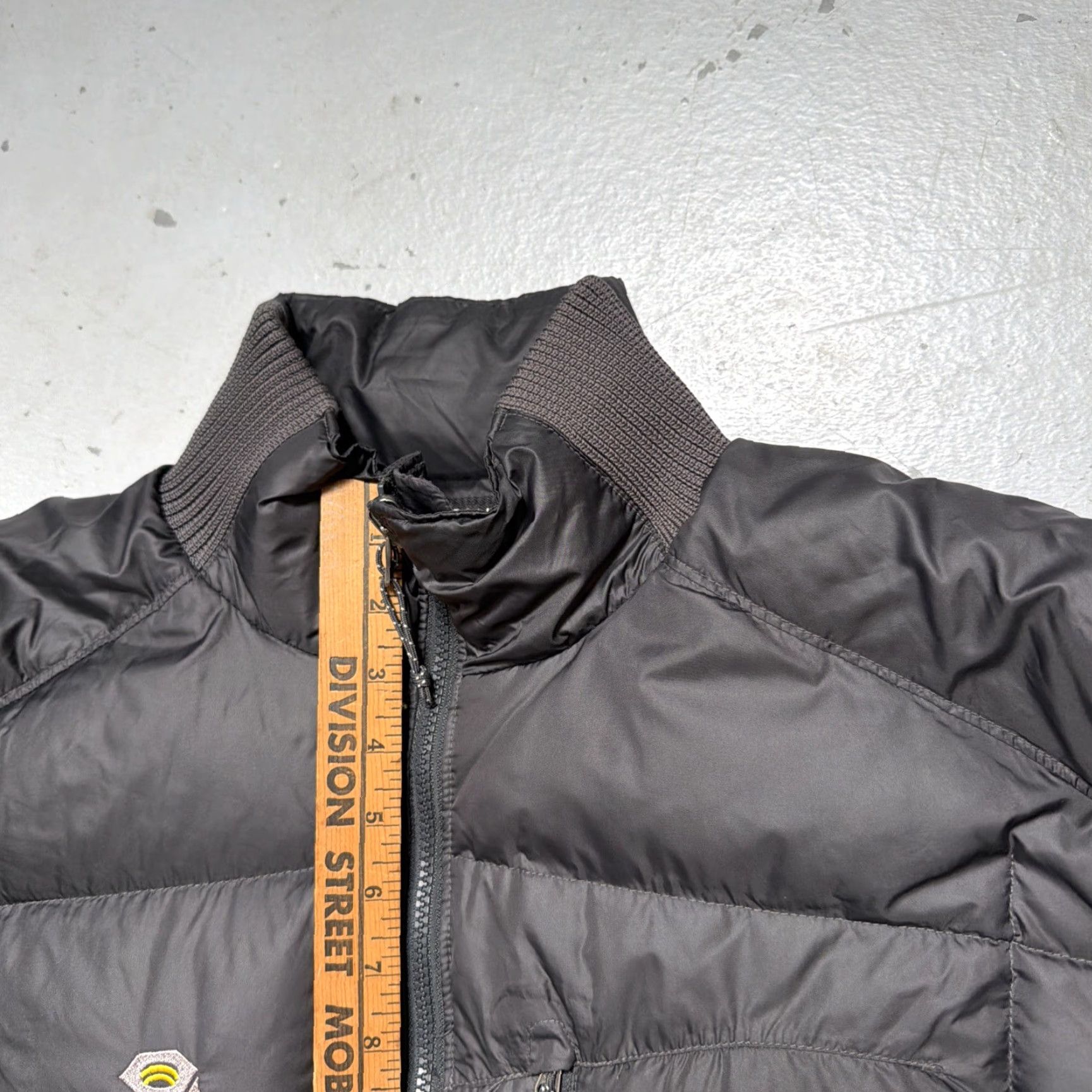 Mountain Hardwear Mountain Hardwear Puffer Jacket Black 2XL Mens Ski Camping Expedition Quilter Nylon Outdoor Sub Zero Vintage? Size US XXL / EU 58 / 5 - 5 Thumbnail