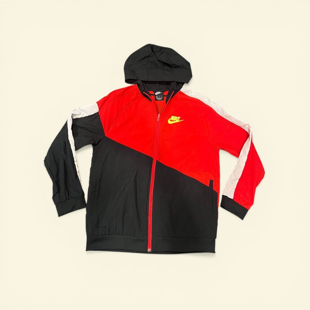 Nike 90’s Vintage Lightweight Red & Black Spray Jacket (Mens XL) Size US XL / EU 56 / 4 - 1 Thumbnail