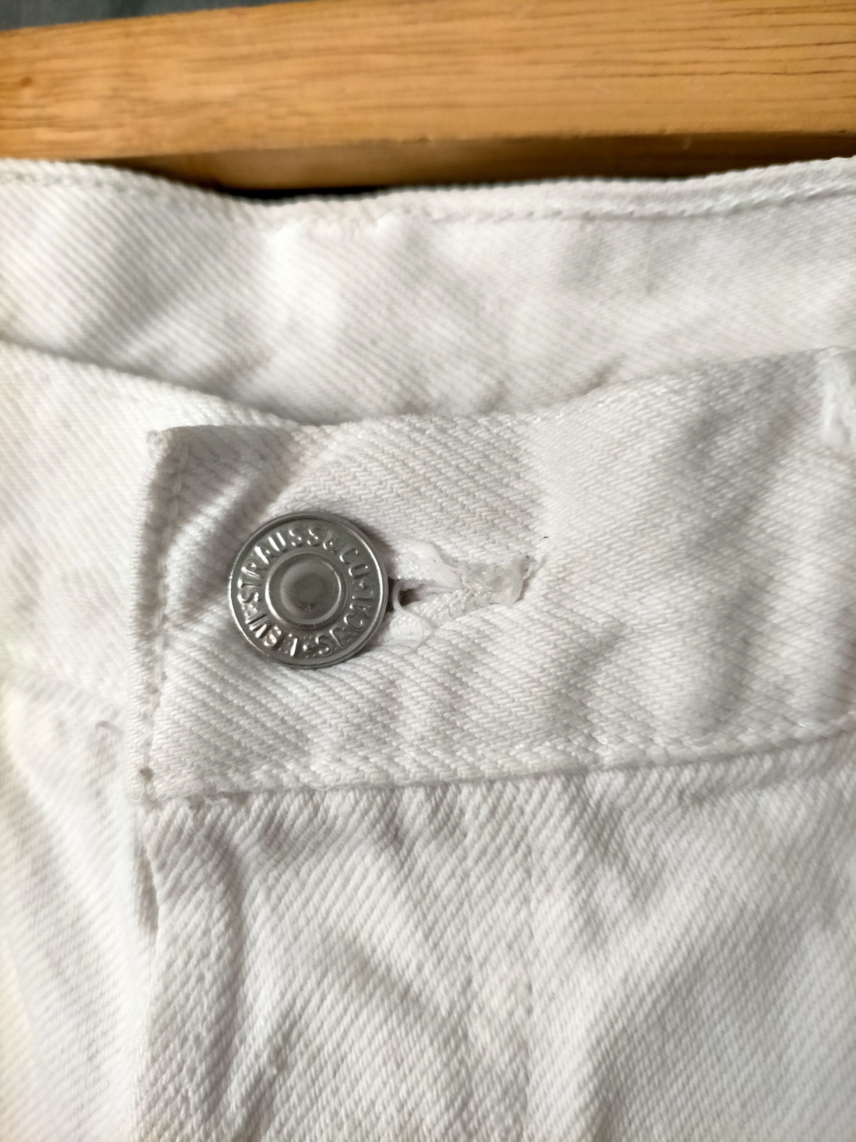 Levi's Vintage Clothing Vintage Levis 501 Usa Button Fly White Jeans Size US 33 - 18 Thumbnail