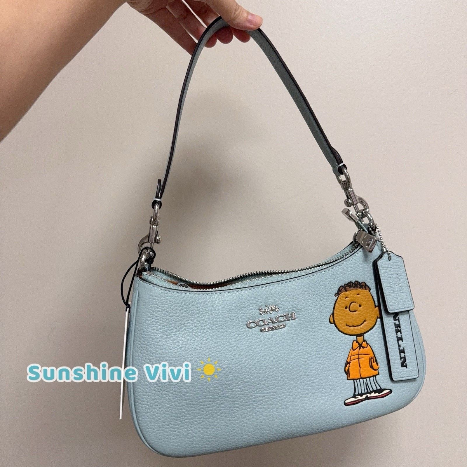 Coach NWT Coach X Peanuts Teri Shoulder Franklin CBJ80 Light Blue Size ONE SIZE - 1 Thumbnail