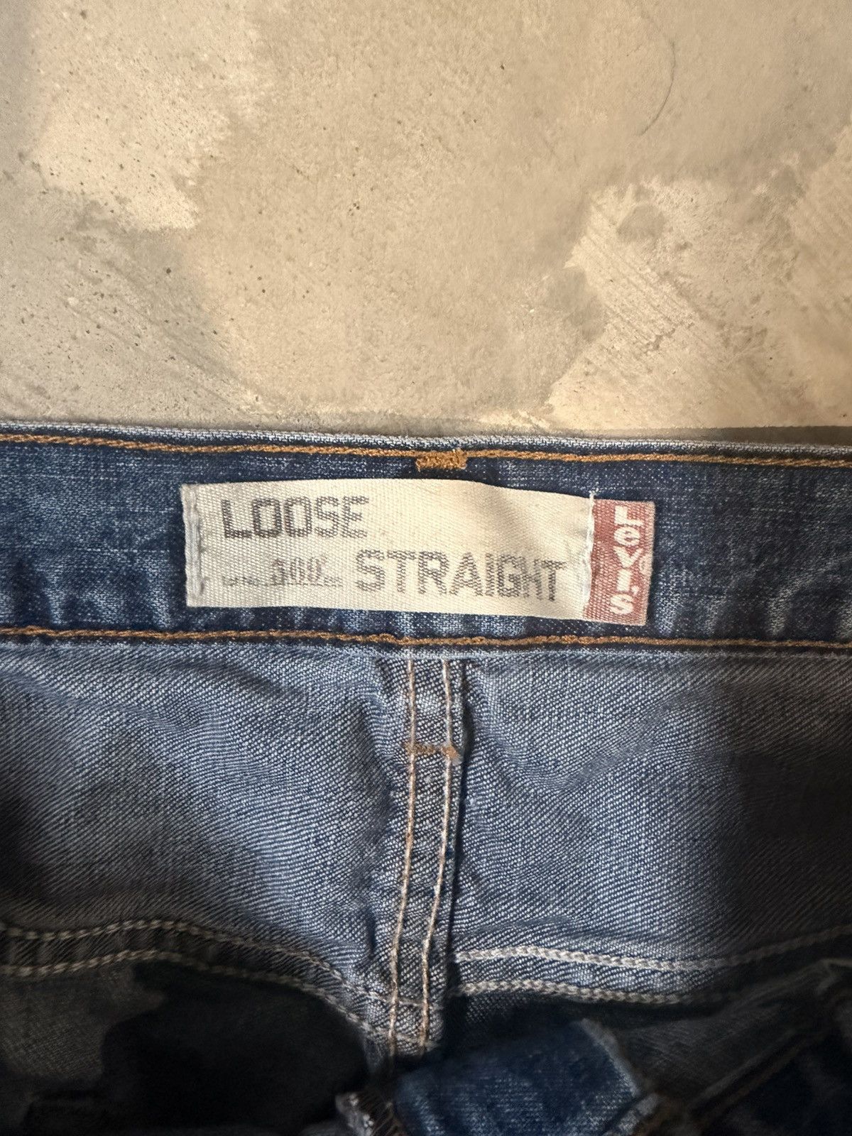 Levi's Vintage Clothing LEVIS DISTRESSED 569 DENIM Size US 38 / EU 54 - 4 Thumbnail