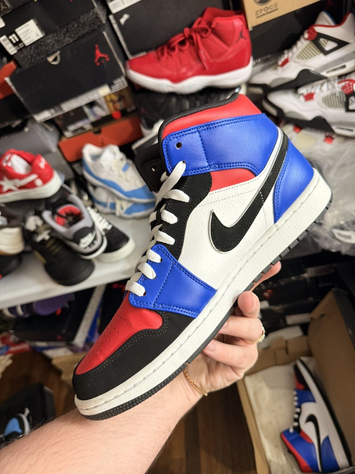 Jordan Brand Jordan 1 mid top 3 sz 12 Size US 12 / EU 45 - 3 Thumbnail