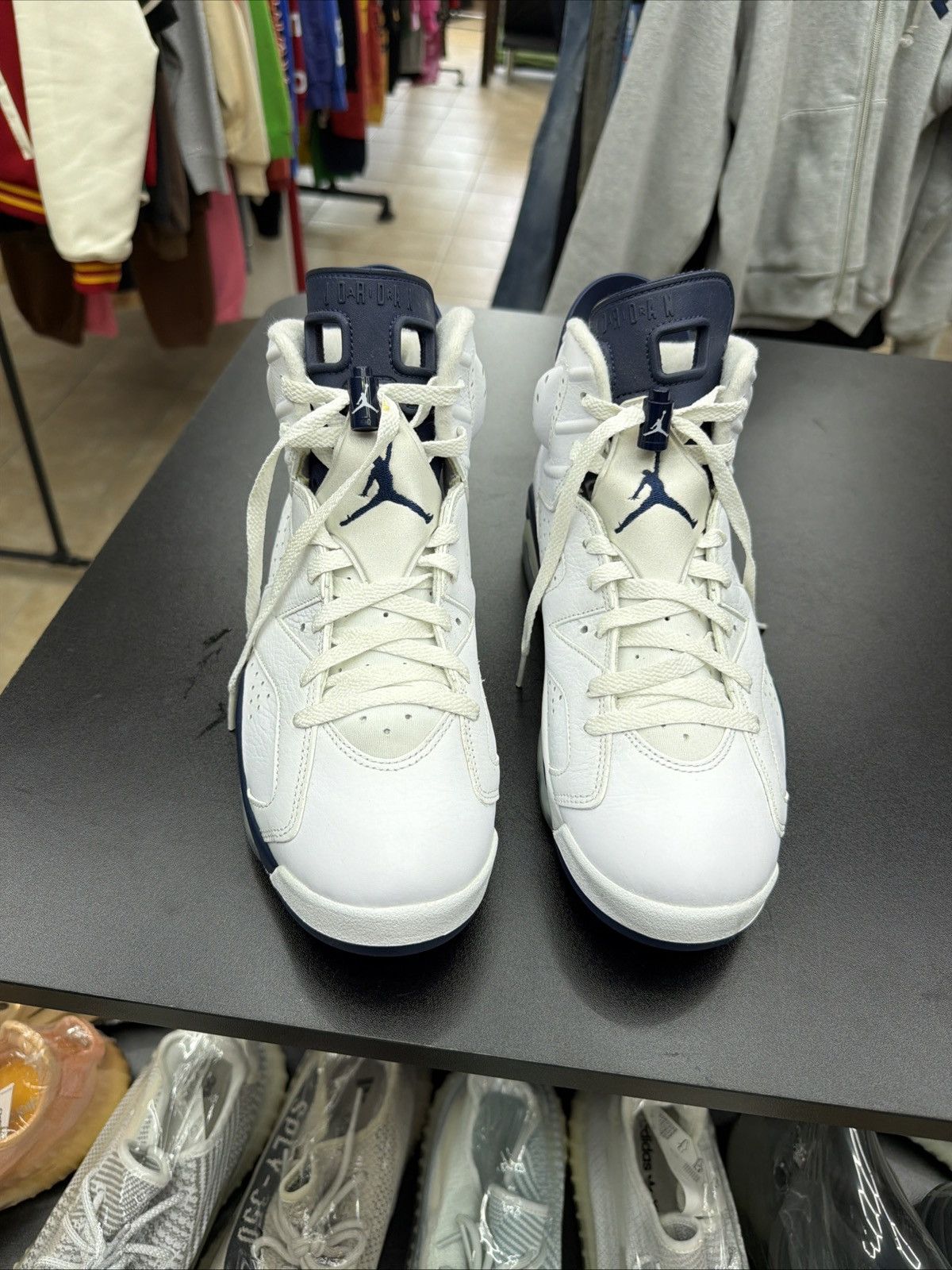 Jordan Brand Air Jordan 6 Retro White/Midnight Navy Men's Size 10 Size US 10 / EU 43 - 5 Thumbnail