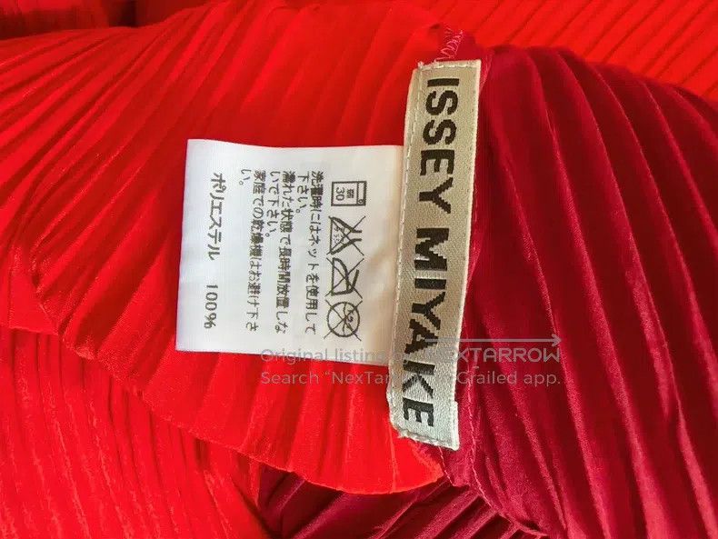 Issey Miyake Issey Miyake Red Long Sleeve Size M / US 6-8 / IT 42-44 - 3 Thumbnail