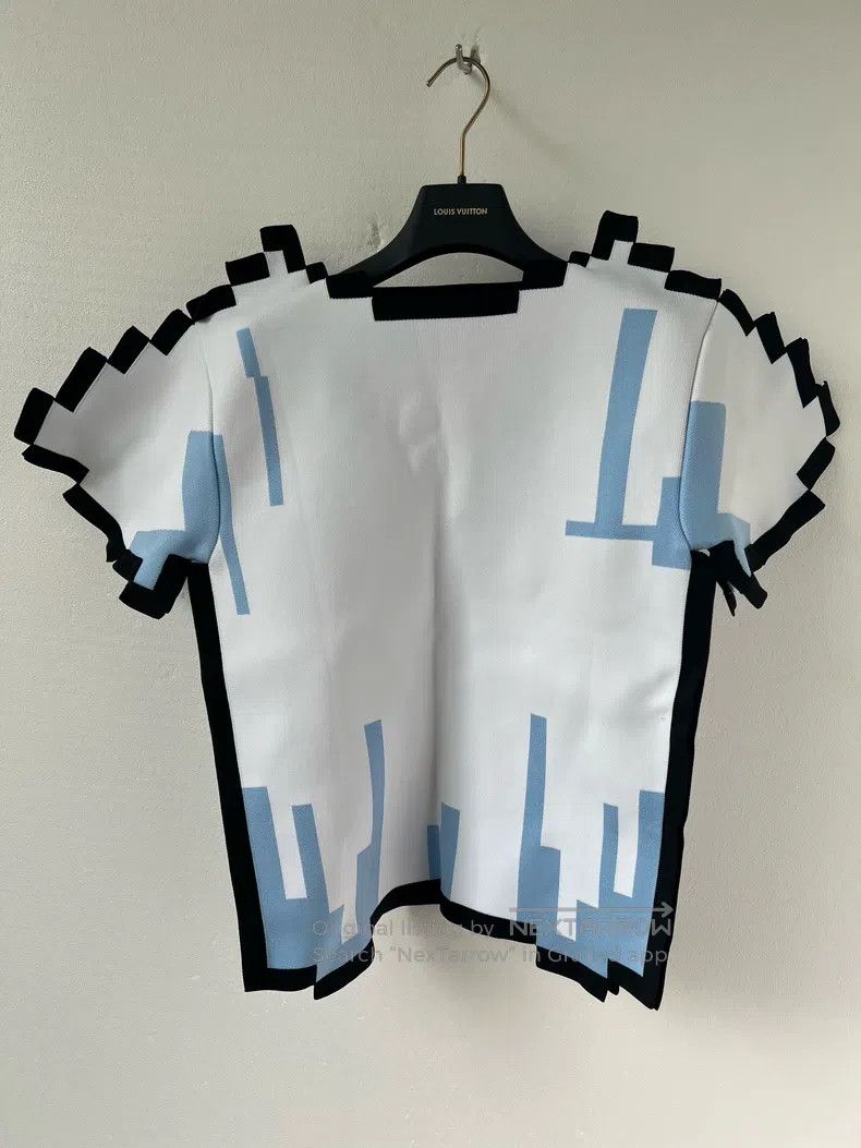 Loewe Loewe Pixel Series Round Neck Short Sleeve Size L / US 10 / IT 46 - 2 Thumbnail