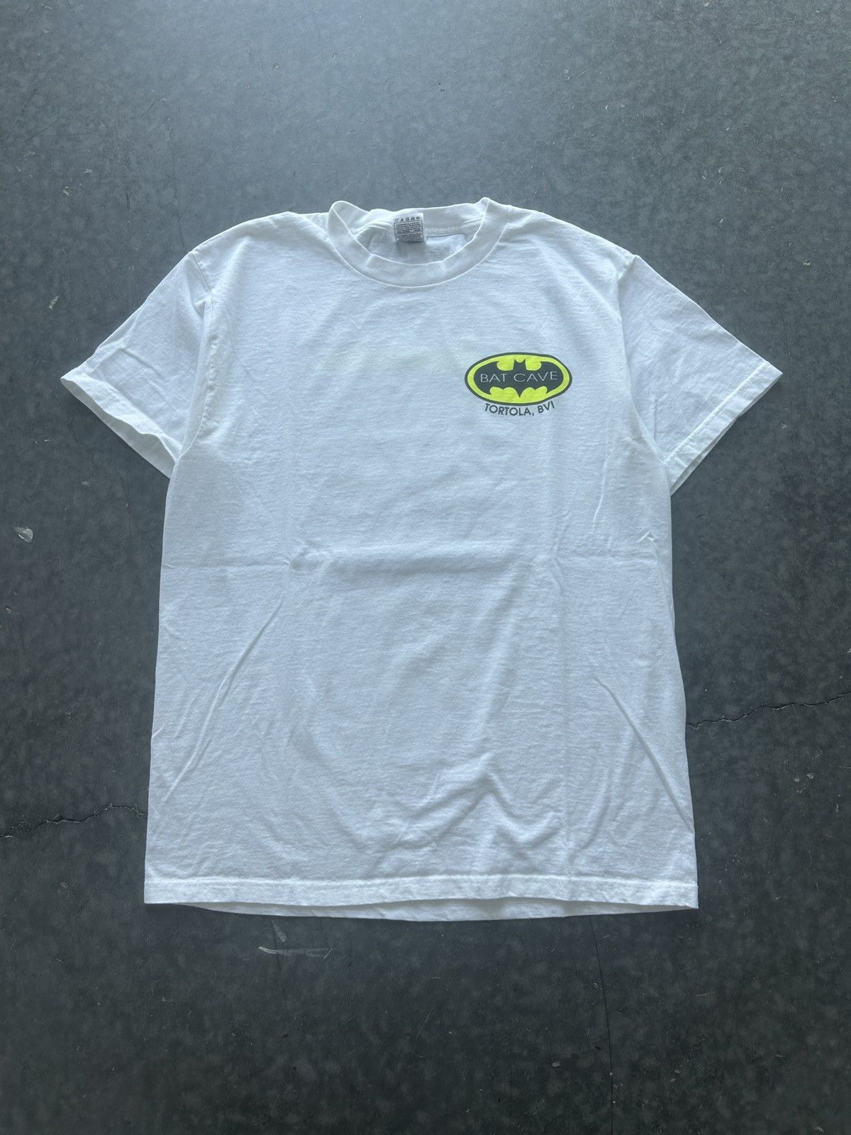 Vintage Vintage 90s Batcave Graphic Tee Size US M / EU 48-50 / 2 - 5 Thumbnail