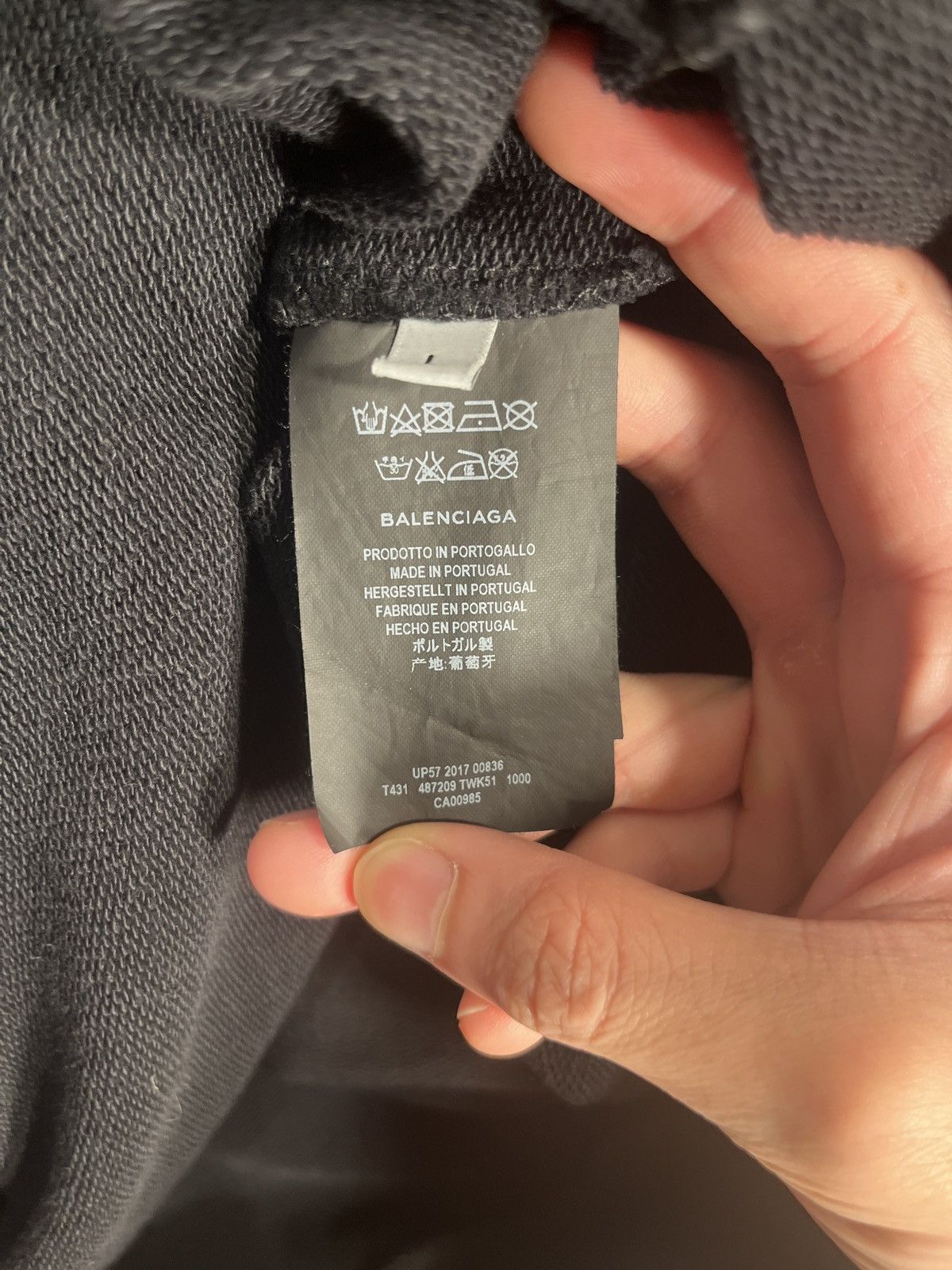 Balenciaga Balenciaga Sinners black hoodie Size US L / EU 52-54 / 3 - 5 Thumbnail