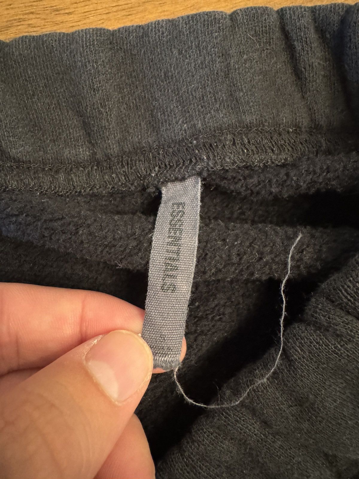 FOG Fear of God F.O.G. Essentials Sweatshorts Size US 30 / EU 46 - 4 Thumbnail