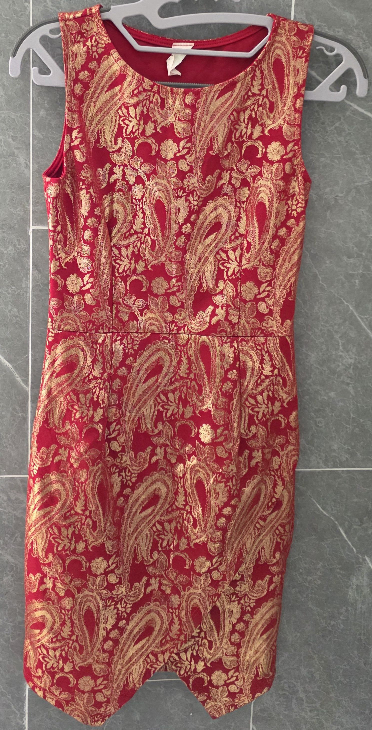 Other NWOT Love Culture Red Gold Foil Wrap Dress Size S Size S / US 4 / IT 40 - 1 Thumbnail