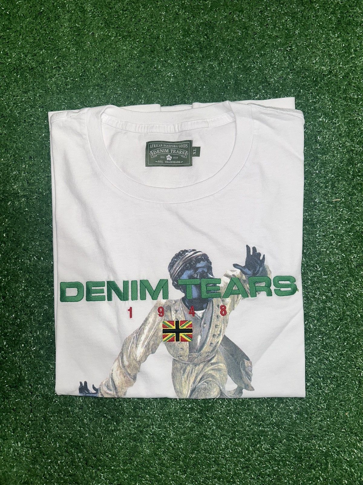 DENIM TEARS Denim Tears Porcelain Tee Size US XL / EU 56 / 4 - 4 Thumbnail