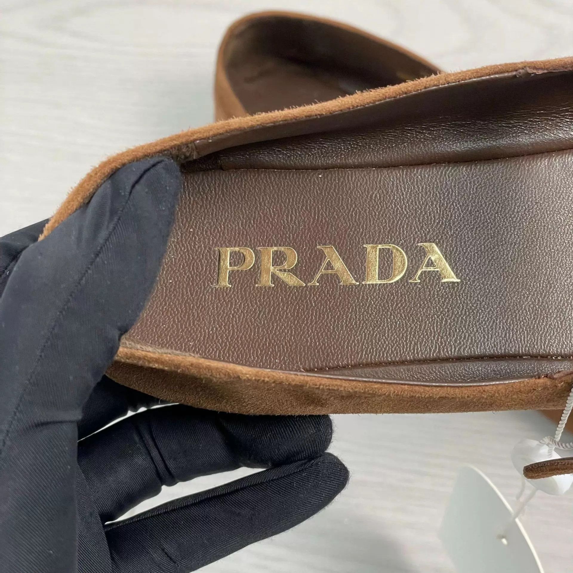 Prada Prada brown suede flat 37.5 Size US 7 / IT 37 - 7 Thumbnail