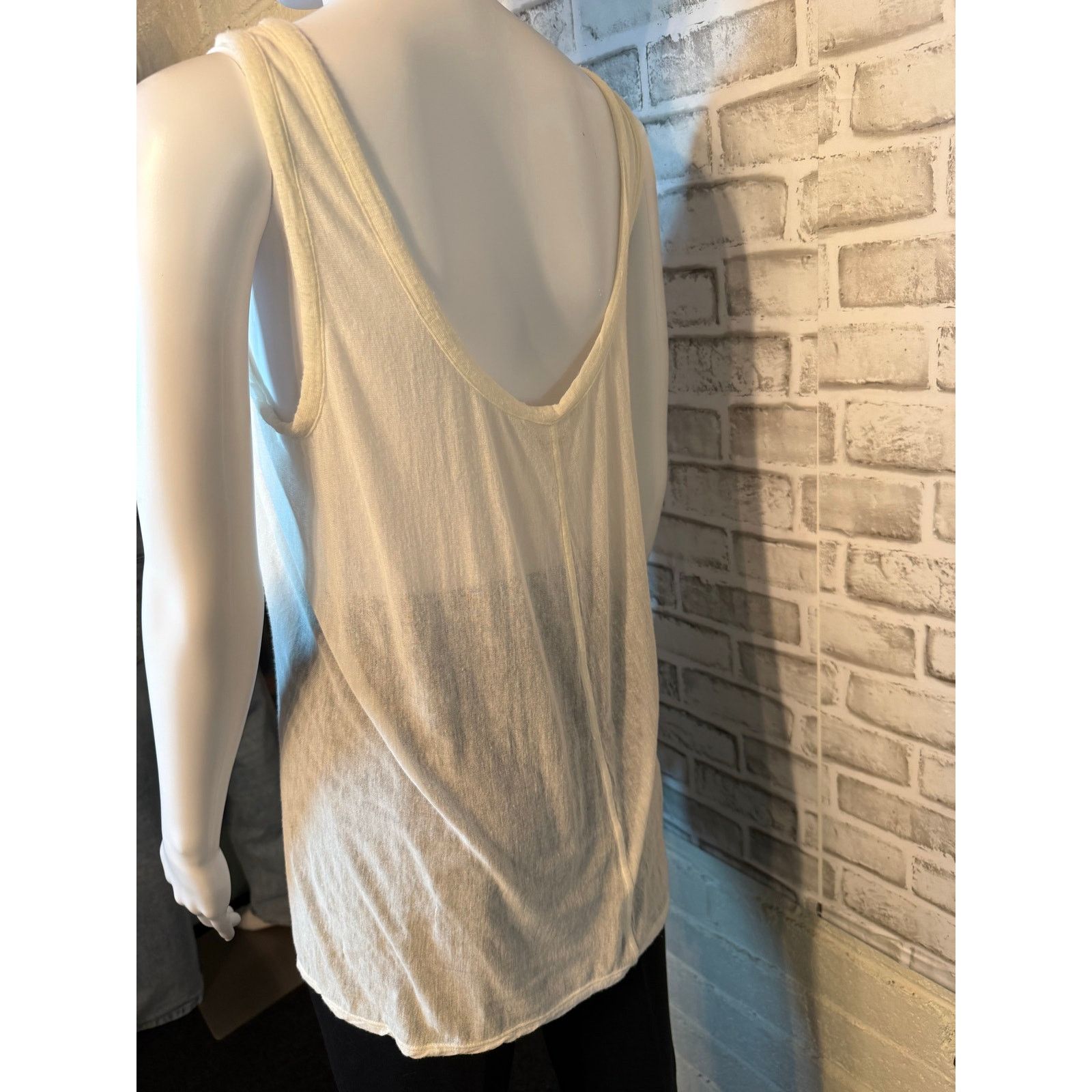 The Row Roger White Gauzy Scoop Neck Tank Top size S Semi Sheer Size S / US 4 / IT 40 - 4 Thumbnail