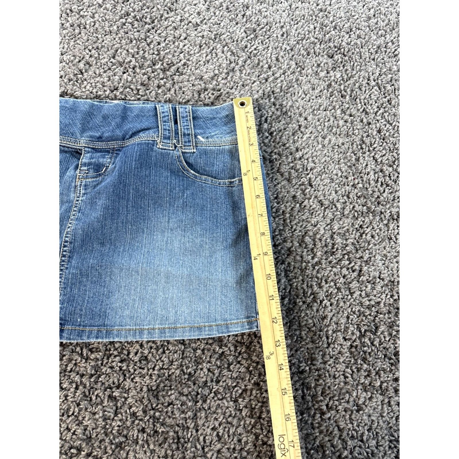 Vintage VINTAGE Wear It So Declare It Skirt Womens 30 Denim Light Wash Frayed Mini Y2K Blue Womens Size 30" / US 8 / IT 44 - 2 Thumbnail