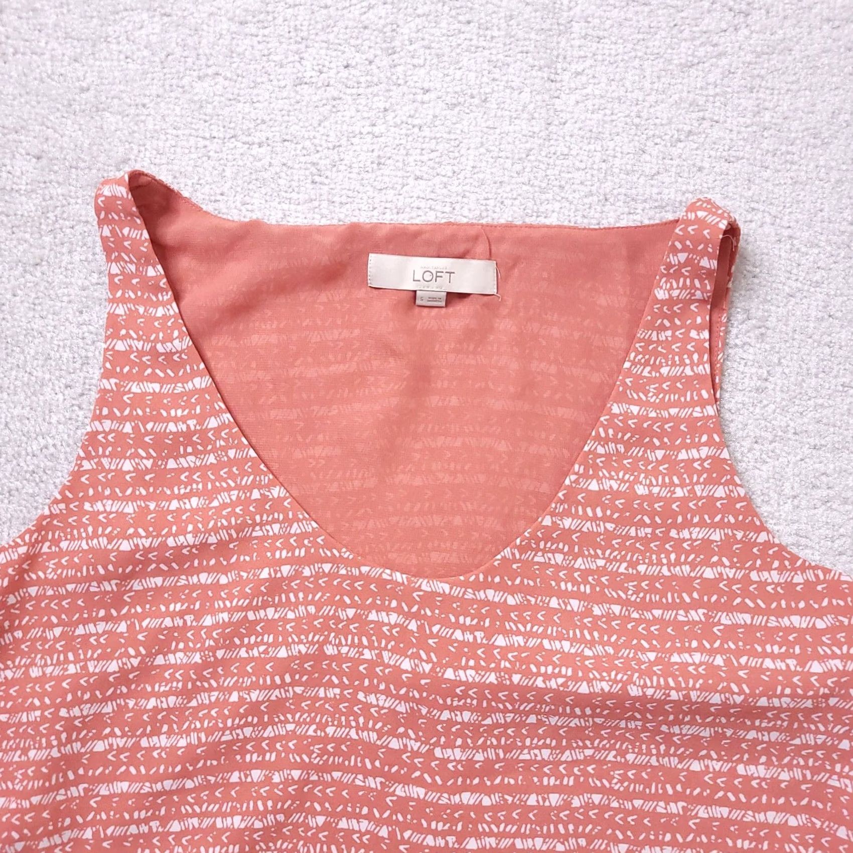 Ann Taylor VINTAGE Loft Shirt Womens Small Blush Pink Lined Sleeveless Tank Scoop Neck Size S / US 4 / IT 40 - 3 Thumbnail