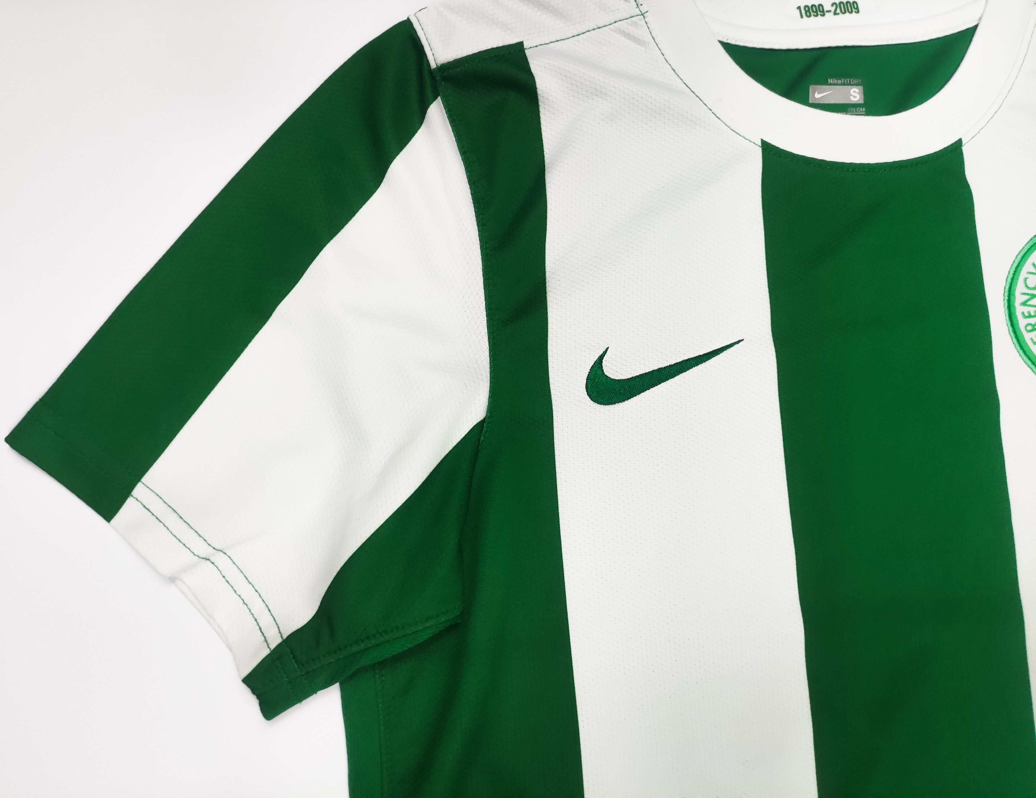 Nike Ferencváros 2009 2010 Nike Home Shirt Hungary Budapest Size US S / EU 44-46 / 1 - 7 Thumbnail
