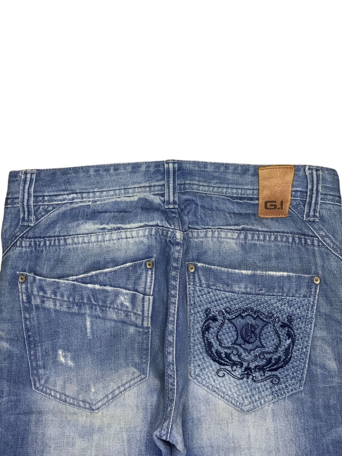 Japanese Brand Vintage Japanese Brand Faded Acid Wash Loose Jeans Size US 33 - 8 Thumbnail