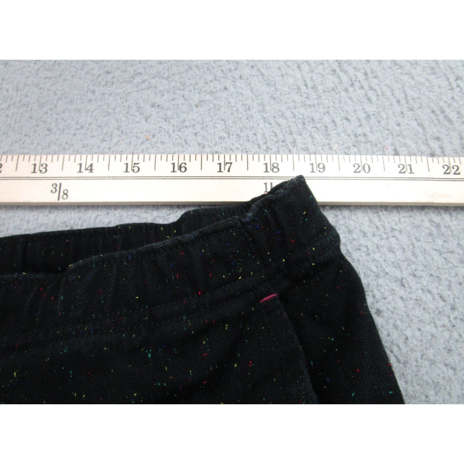 Round Two VINTAGE Round Two Mens Shorts Chino 34 Black Confetti Cotton Elastic Waist Zip Pocket 34 Mens Black Confetti Speckle Size US 34 / EU 50 - 3 Thumbnail