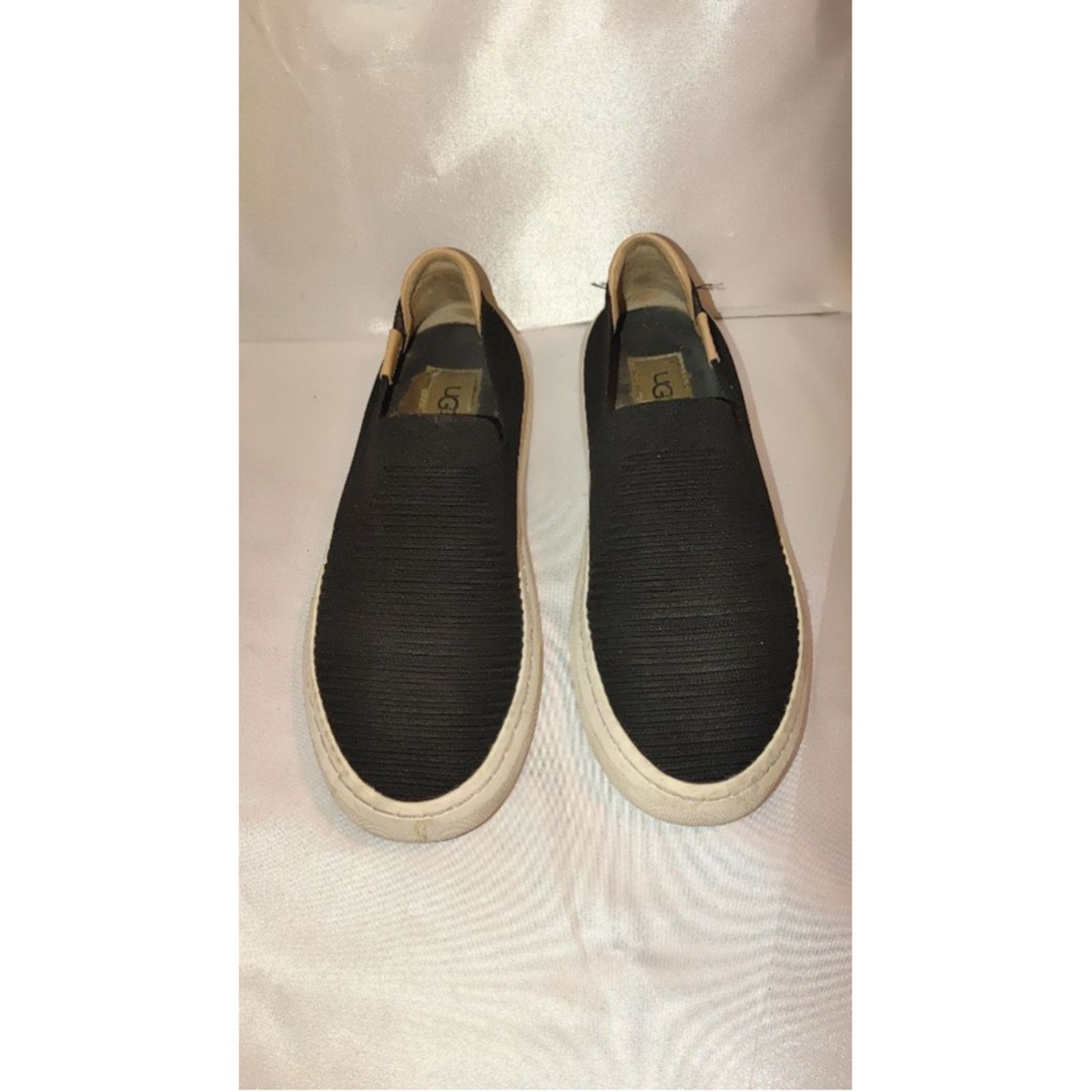Ugg UGG Alameda Sammy Slip On Sneaker Size 6.5 Size US 6.5 / IT 36.5 - 4 Thumbnail
