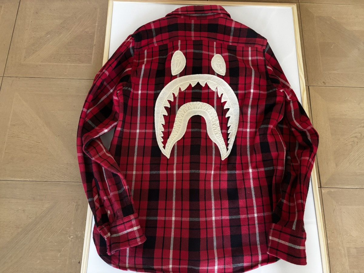 Bape Authentic ape bape shark flannel shirt S mint Size US S / EU 44-46 / 1 - 8 Thumbnail