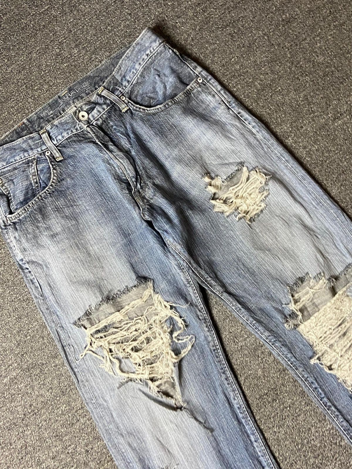 Edwin × Vintage Vintage Edwin 505 Distressed Denim Ripped Jeans (123) Size US 33 - 9 Thumbnail