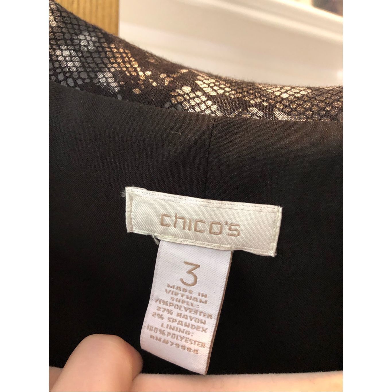 Chicos Chico’s Women’s Silver and Black Alligator Skin Design Snap Size XL / US 12-14 / IT 48-50 - 7 Thumbnail