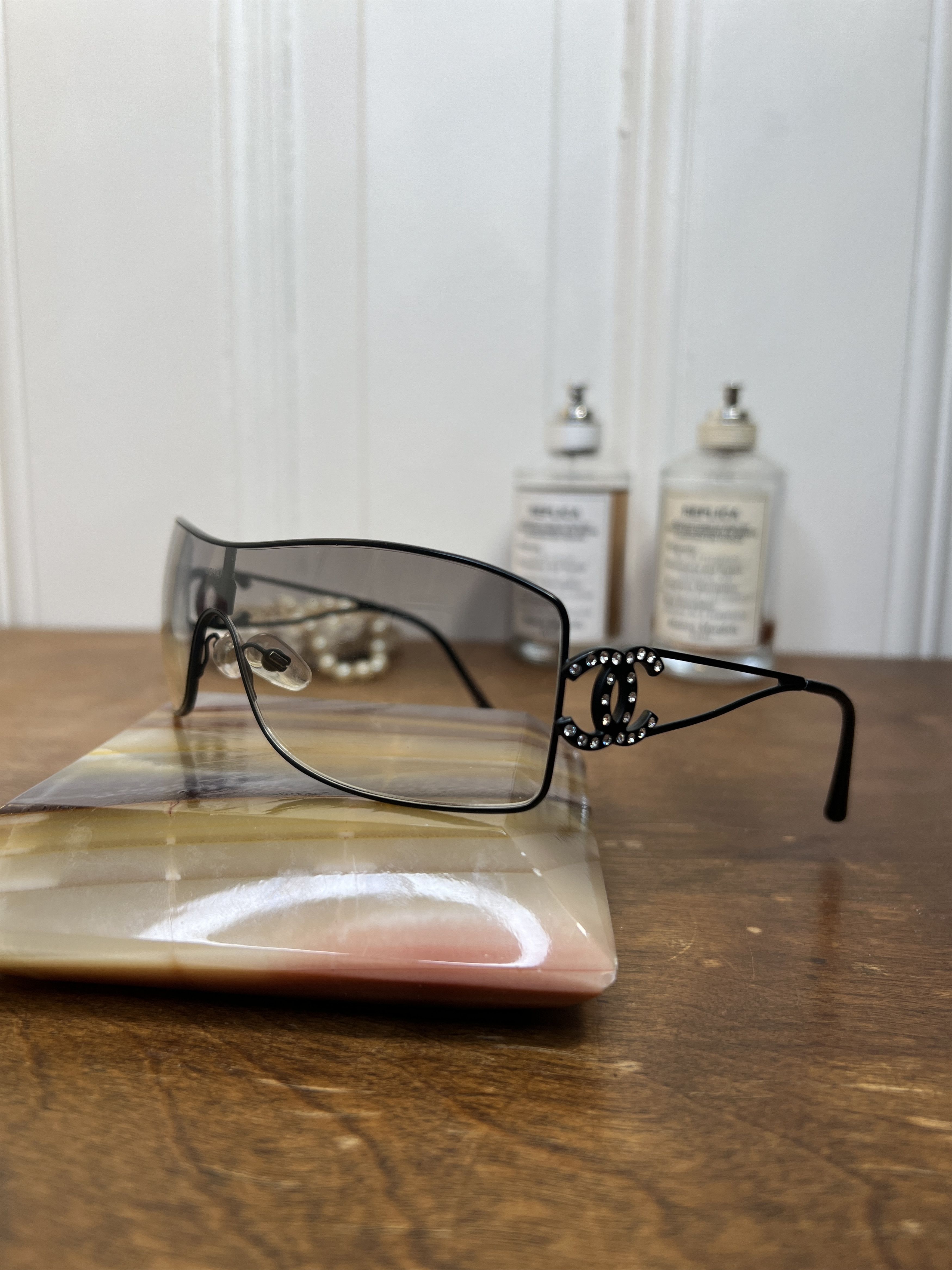 【ROPE】CHANEL Sunglasses Chanel Gold in Metal - 46016646