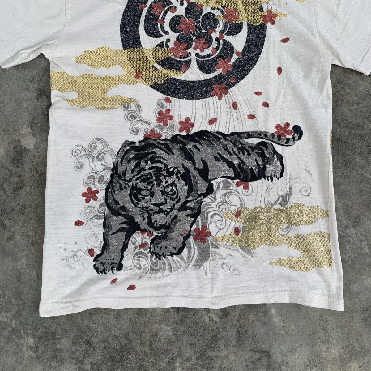 Karakuri Tamashii Karakuri Tamashi Tiger Japan Designer Polo Shirt Size US L / EU 52-54 / 3 - 9 Thumbnail