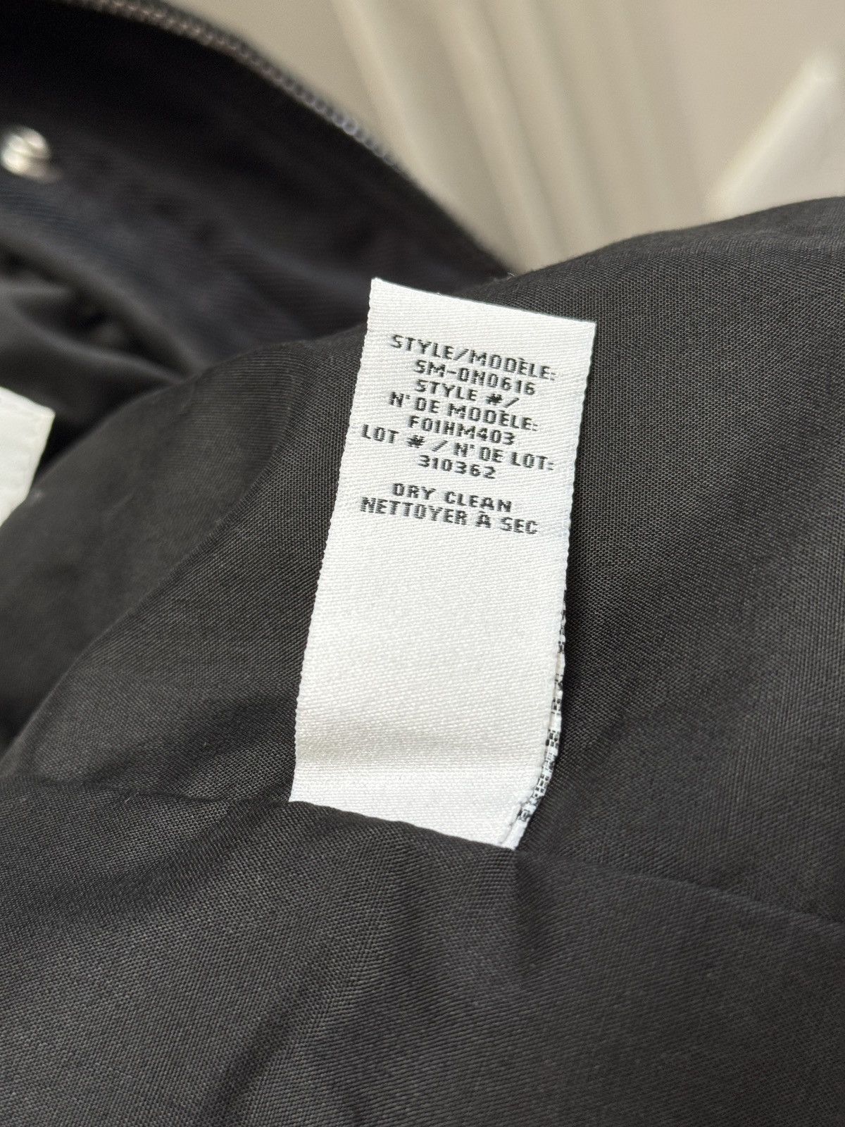 Helmut Lang Helmut Lang Waxed Cotton Black Asymmetrical Jacket Large Size US L / EU 52-54 / 3 - 12 Thumbnail