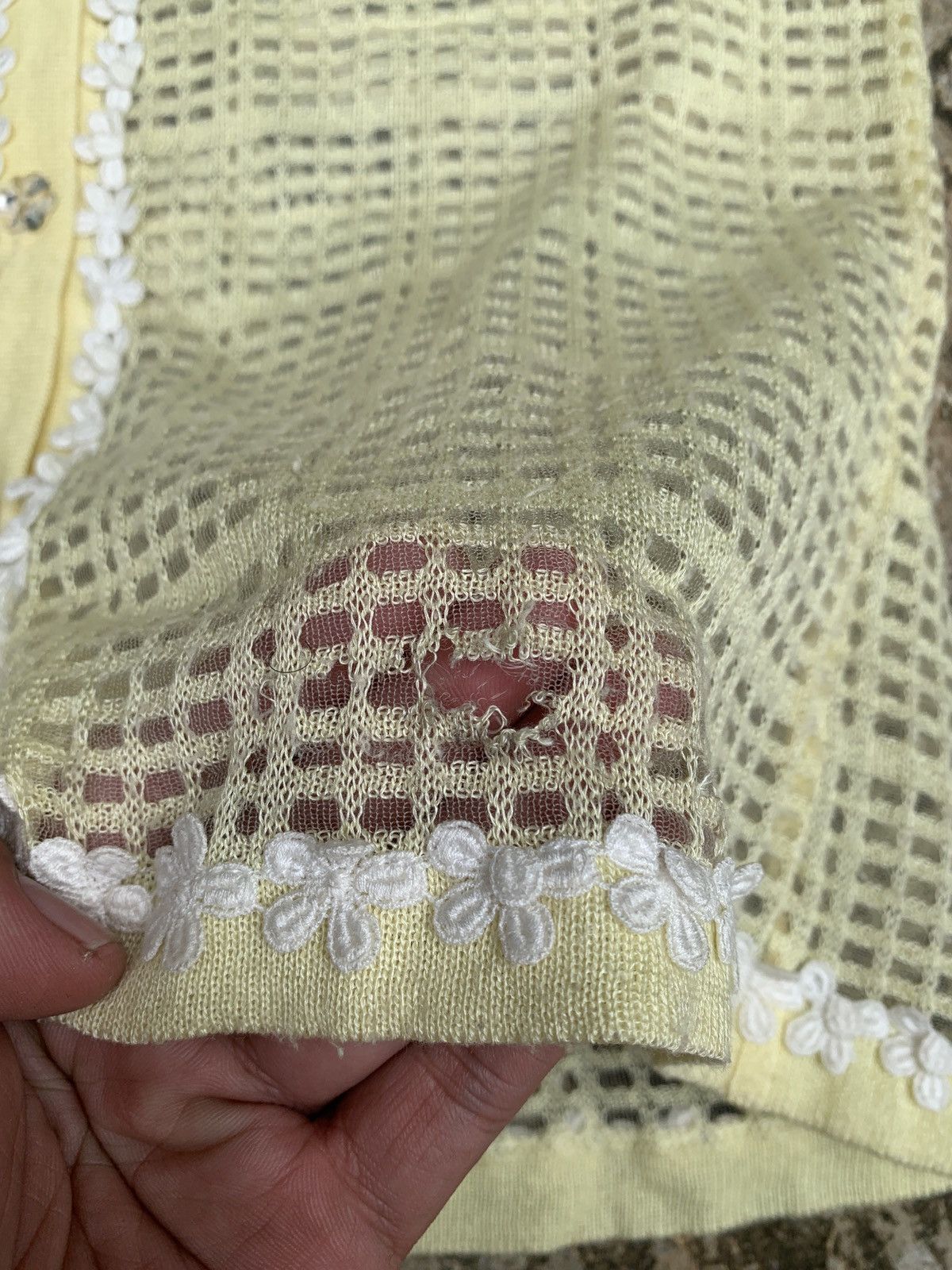 Japanese Brand × Vintage 1990s Antico Jenice Crochet Knit Button Up Floral Trim Top Size M / US 6-8 / IT 42-44 - 11 Thumbnail