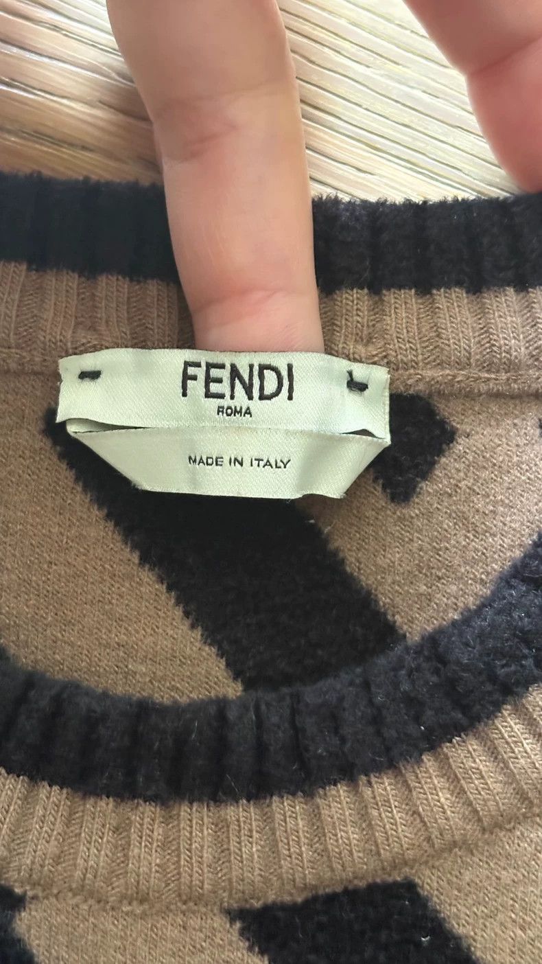 Fendi FENDI Logo old flower knit short sleeve Size XS / US 0-2 / IT 36-38 - 6 Thumbnail